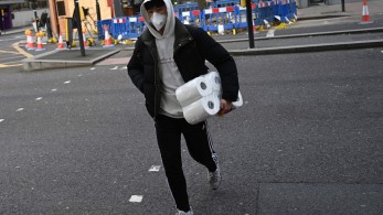 Βρετανία: 23.254 τα νέα κρούσματα το τελευταίο 24ωρο