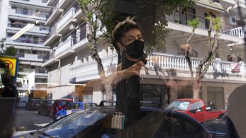 Κορωνοϊός: Στο μικροσκόπιο Αττική και Θεσσαλονίκη