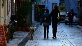 Κορωνοϊός: Κρίσιμες οι επόμενες μέρες-Νέα μέτρα στο τραπέζι