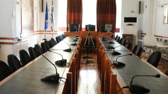 Έρχονται αλλαγές στην Αυτοδιοίκηση – Ποσόστωση για τις γυναίκες και συμβούλιο νέων