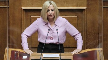 Γιατί η Φώφη είναι διαρκώς θυμωμένη;