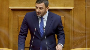 Νικολακόπουλος: Εμείς δίνουμε μάχες σε κρίσιμα μέτωπα κι εσείς επιλέγετε διχαστικές κινήσεις