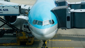 Αντιμέτωπα με τη χρεοκοπία 1 στα 4 αεροδρόμια της Ευρώπης