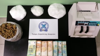 ΕΛΑΣ: Σύλληψη τριών ατόμων – Κατασχέθηκαν 38 κιλά κάνναβη και 2 κιλά ηρωίνη