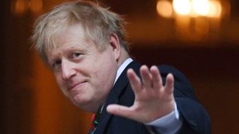 The Sun: Έτοιμος να αποχωρήσει από τις συνομιλίες του Brexit ο Τζόνσον