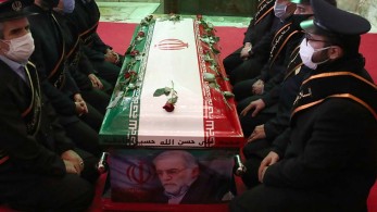 Ο Μοχσέν Φαχριζαντέχ και το γκαζόν του Μπάκιγχαμ…