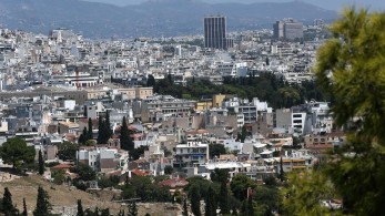Νέο χωροταξικό: Τι αλλάζει σε οικοδομικές άδειες, συντελεστή δόμησης και αυθαίρετα