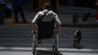 Η κυβέρνηση θωρακίζει τα δικαιώματα των ΑμεΑ- 6 πυλώνες και 30 οριζόντιες δράσεις