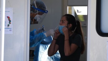 Κορωνοϊός: Ποιες είναι οι 6 περιοχές που είναι στο «κόκκινο»