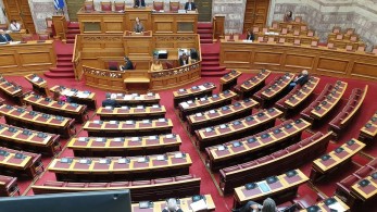 Συνεχίζεται το νομοθετικό έργο της κυβέρνησης