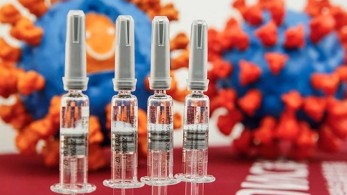 Εμβόλιο κορωνοϊού: 200.000 δόσεις η πρώτη παρτίδα στην Ελλάδα