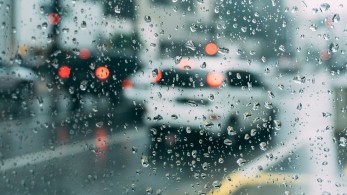 Έρχονται βροχές και καταιγίδες – Πού θα είναι πιο έντονα τα φαινόμενα