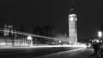 Αγγλία: Πτώση 30% στα κρούσματα κορωνοϊού μετά το lockdown