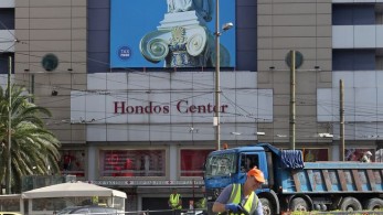 Δήμος Αθηναίων: Μεγάλη δράση καθαρισμού- απολύμανσης περιμετρικά της Ομόνοιας