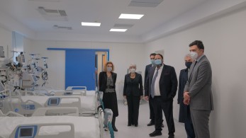 Εγκαίνια 12 νέων κλινών ΜΕΘ στο Νοσοκομείο Νίκαιας από τον Υπουργό Υγείας Βασίλη Κικίλια