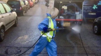 Μεγάλη δράση καθαριότητας-απολύμανσης του Δήμου Αθηναίων στο Κουκάκι