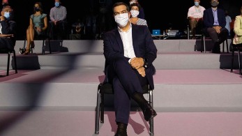 Εξυπναδούλες ΣΥΡΙΖΑ για τη μετακόμιση Τσίπρα, αλλά κουβέντα για την ταμπακιέρα