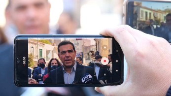 Κάθε μέρα και μια ακόμη αυτογελοιοποίηση για τον Τσίπρα