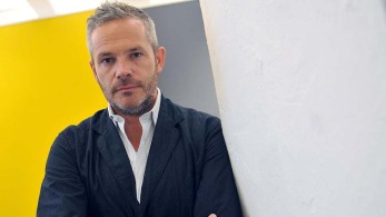 Ο αρχισυντάκτης του Monocle αποθεώνει την Ελλάδα