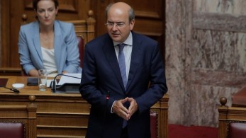 Χατζηδάκης: Τέλος στη “φάμπρικα” με τα ιδιωτικά εκκλησάκια σε περιοχές εκτός σχεδίου