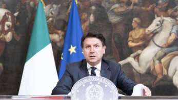 Δημοσκόπηση στην Ιταλία: Ο Κόντε ψηλά, η κυβέρνηση στα… τάρταρα