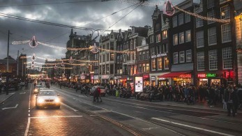 Lockdown στην Ολλανδία για 5 εβδομάδες – Αντιδράσεις από τους πολίτες