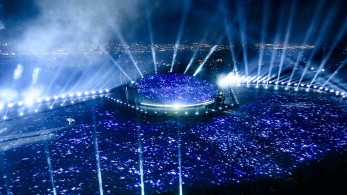 Λαμπερή η υποδοχή του 2021 στην Ελλάδα