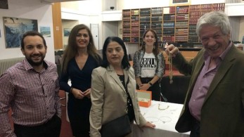 Ο Μπαλαούρας σε bazaar της Folli Follie στη Ζαχάρω [εικόνες]