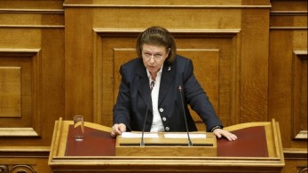 Μενδώνη: Για τις πλημύρες στην Ακρόπολη να απολογηθούν όσοι σταμάτησαν τα έργα το 2015