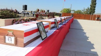 Στην Κύπρο θάβουν ακόμα νεκρούς του ’74