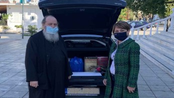 Χριστίνα Αλεξοπούλου: Προσφορές αγάπης σε ιδρύματα