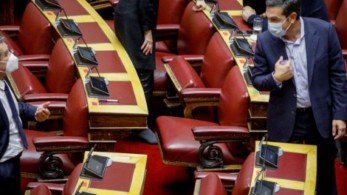 Θερμό τετ α τετ Τσίπρα-Λοβέρδου