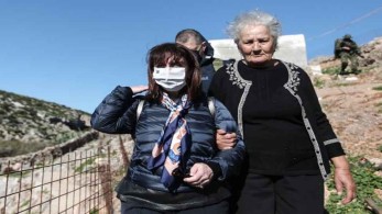 ΠτΔ στην Κίναρο: Η κυρά Ρήνη συμβολίζει τα φετινά Χριστούγεννα