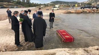 Ο θεοσεβούμενος ΣΥΡΙΖΑίος και ο προκλητικός ιεράρχης