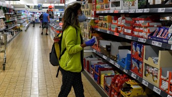 Ανοιχτά τα καταστήματα την Κυριακή – Το ωράριο λειτουργίας