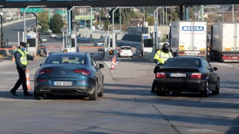 Μετακίνηση εκτός νομού: Τι εξετάζει η κυβέρνηση