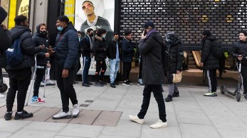 Κορωνοϊός: Άλλο ένα ρεκόρ κρουσμάτων στη Βρετανία
