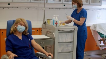 Κορωνοϊός: Θετικοί στον εμβολιασμό οι Έλληνες