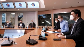 Μήνυμα Μητσοτάκη για τους εμβολιασμούς: Θα τηρήσουμε τον προγραμματισμό μας