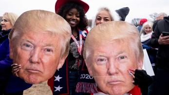 ΗΠΑ: Πώς μπορεί να απομακρυνθεί ο Τραμπ πριν τη λήξη της θητείας του