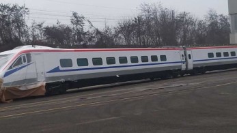 Θεσσαλονίκη: Έφτασε το “Λευκό Βέλος” της ΤΡΑΙΝΟΣΕ