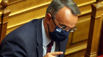 Σταϊκούρας: Η ελληνική οικονομία δεν βρίσκεται στο “κόκκινο”