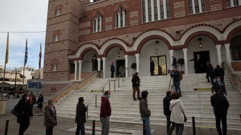 Διαφορετικά Θεοφάνεια: Ανοιχτές εκκλησίες, χωρίς ρίψη του σταυρού