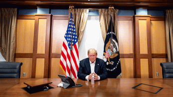 Προφητικό βίντεο: Μόνο έτσι θα φύγει ο Τραμπ από τον Λευκό Οίκο