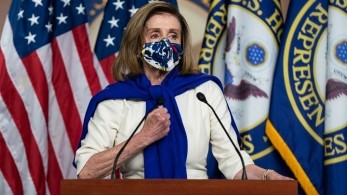 Πελόζι για Τραμπ: Πάρτε του τους κωδικούς από τα πυρηνικά – Είναι ανισόρροπος