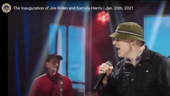 Γιατί ο Μπάιντεν επέλεξε τους New Radicals στην τελετή ορκωμοσίας του