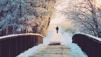 Αγριεύει ο καιρός: Χιόνια και πτώση της θερμοκρασίας