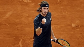 Australian Open: Εύκολα στους «16» ο Τσιτσιπάς