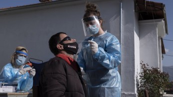 Κορωνοϊός:1.526 νέα κρούσματα, 20 θάνατοι, 277 διασωληνωμένοι