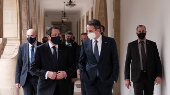 Μητσοτάκης – Αναστασιάδης: Τι ειπώθηκε πίσω από τις κλειστές πόρτες